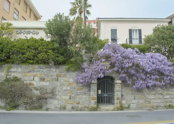 Semesterbostad Thomas