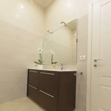 Thomas אימפריה