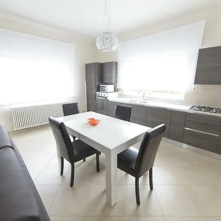 Thomas בית נופש *